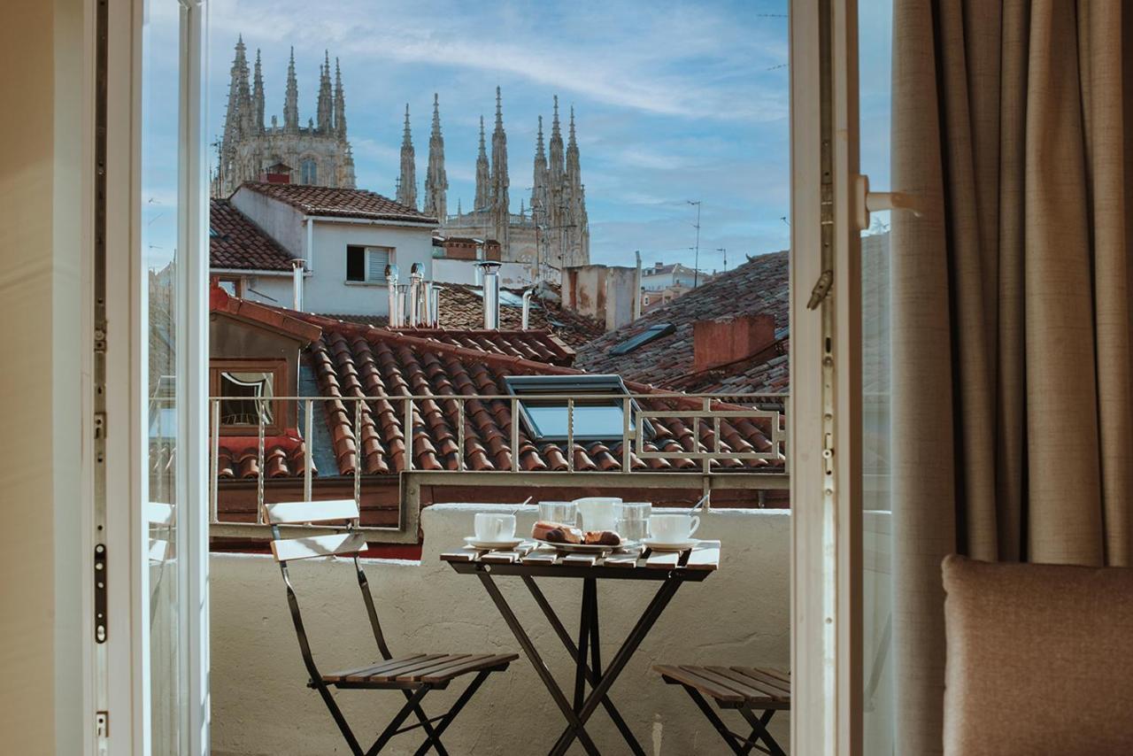 Apartamentos Burgosuites Zewnętrze zdjęcie