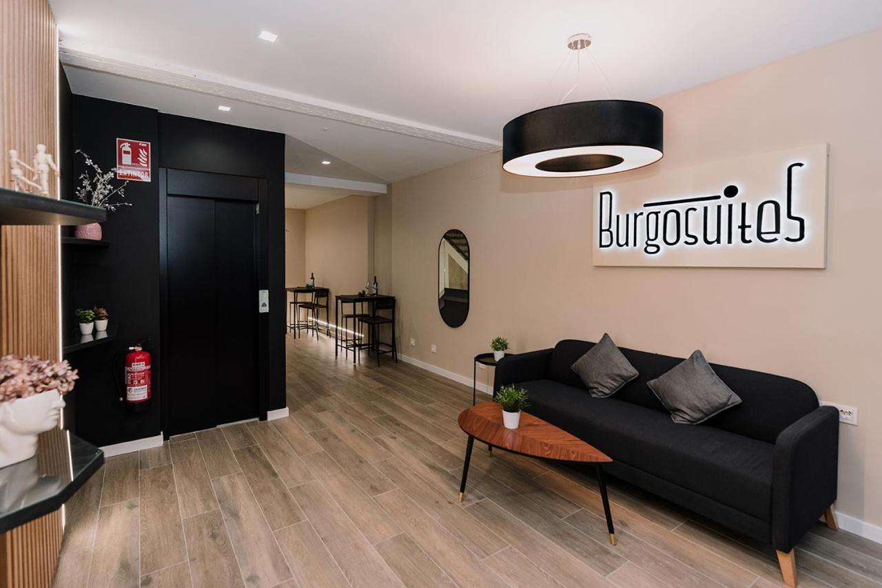 Apartamentos Burgosuites Zewnętrze zdjęcie