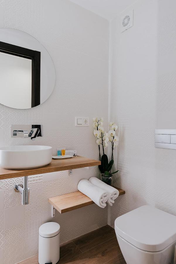 Apartamentos Burgosuites Zewnętrze zdjęcie