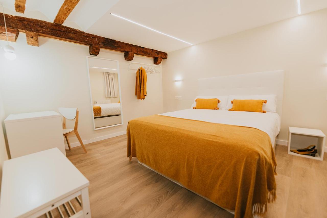 Apartamentos Burgosuites Zewnętrze zdjęcie